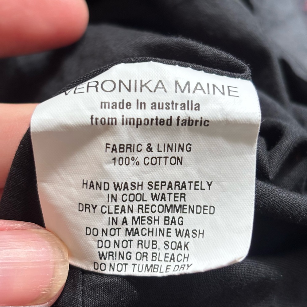 VERONIKA MAINE Embroidered Short Sleeve Mini Dress in Black Size 12 - Picture 10 of 11
